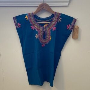Traditional Mexican blusa -hand sewn/embroidered. southern Mexico region.